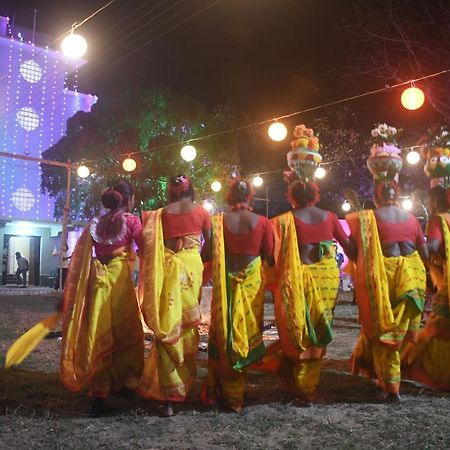 Jhargram Eshani Hotels And Guest House Extérieur photo