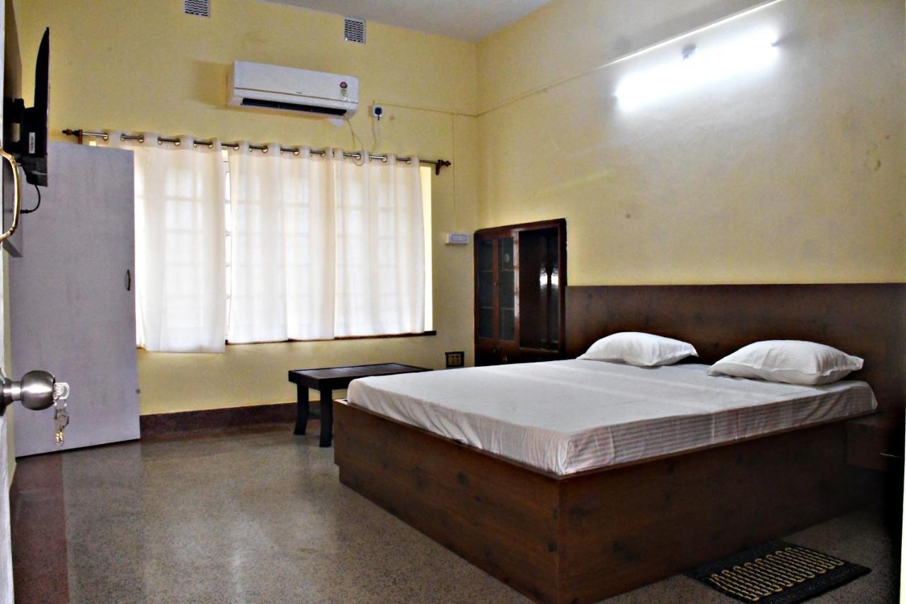 Jhargram Eshani Hotels And Guest House Extérieur photo