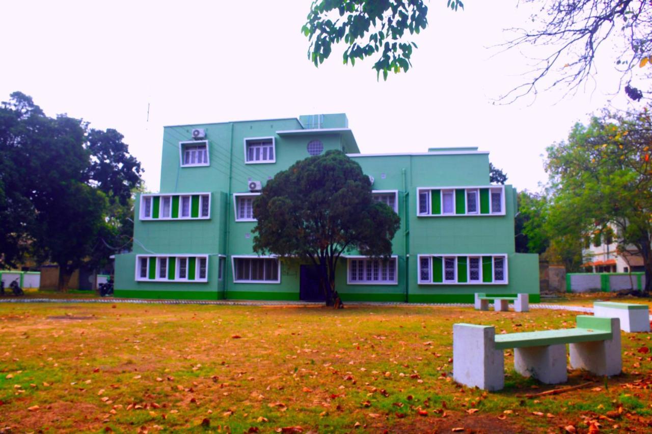 Jhargram Eshani Hotels And Guest House Extérieur photo